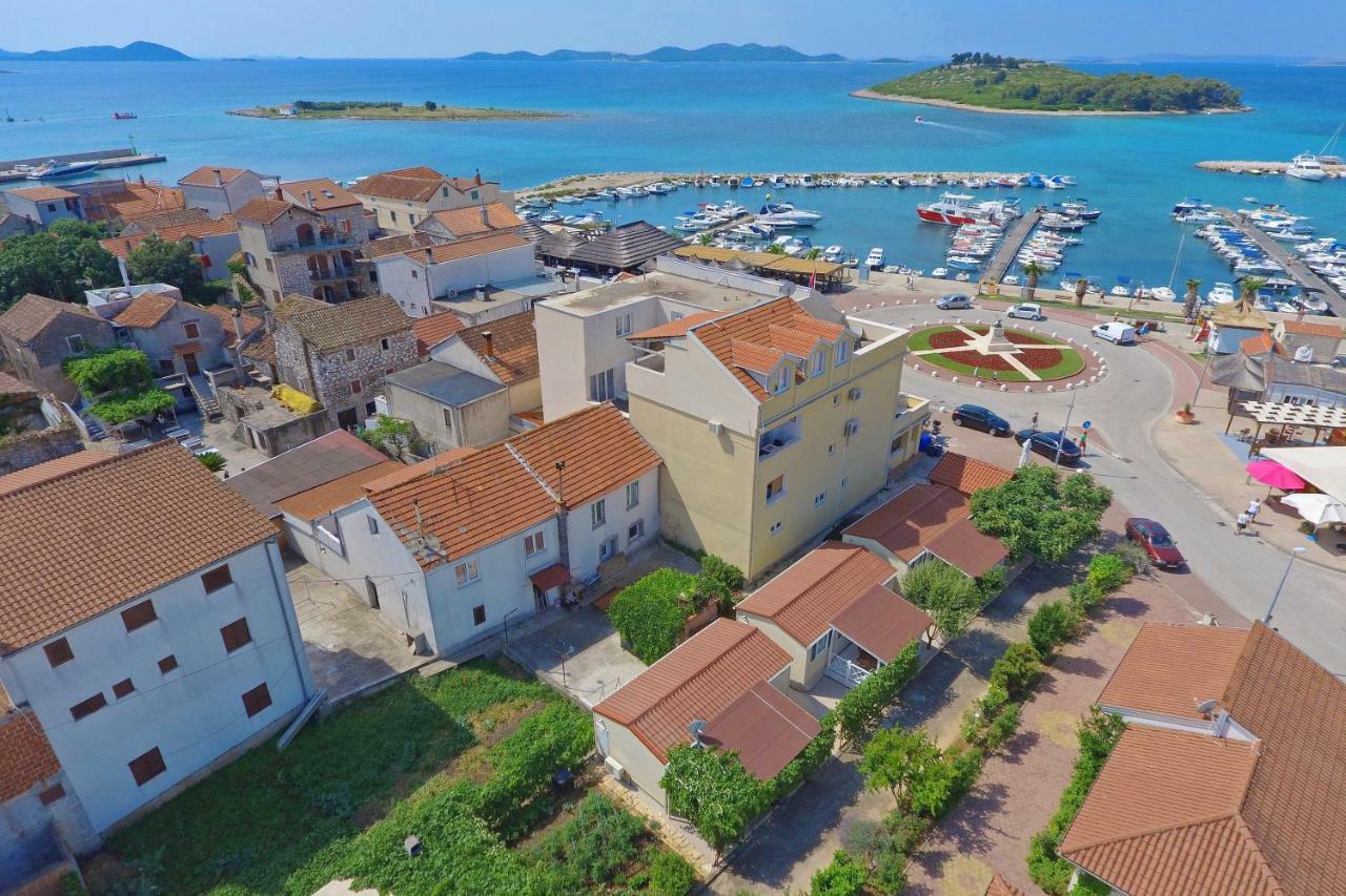 Lavender Mobile Houses Pakoštane Kültér fotó