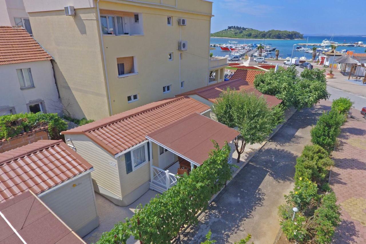 Lavender Mobile Houses Pakoštane Kültér fotó