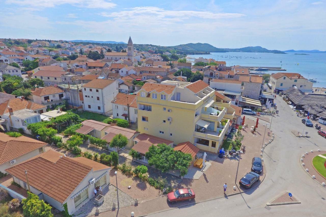 Lavender Mobile Houses Pakoštane Kültér fotó